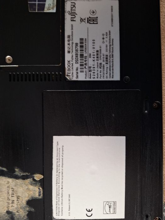 Vând laptop de piese