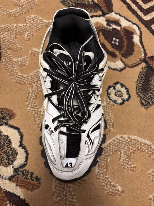 Balenciaga Track 1