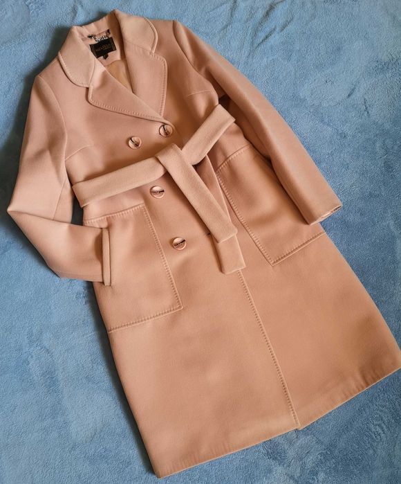 Фирменное, кашемировое пальто. Размер 38(44-46).