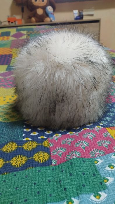 Дамска зимна  шапка от изкуствен косъм