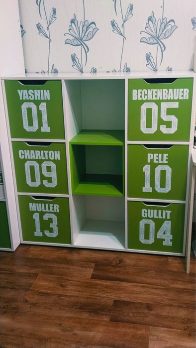 Продам шифоньер с комодом