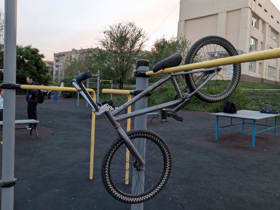 BMX велосипед в отличном состоянии