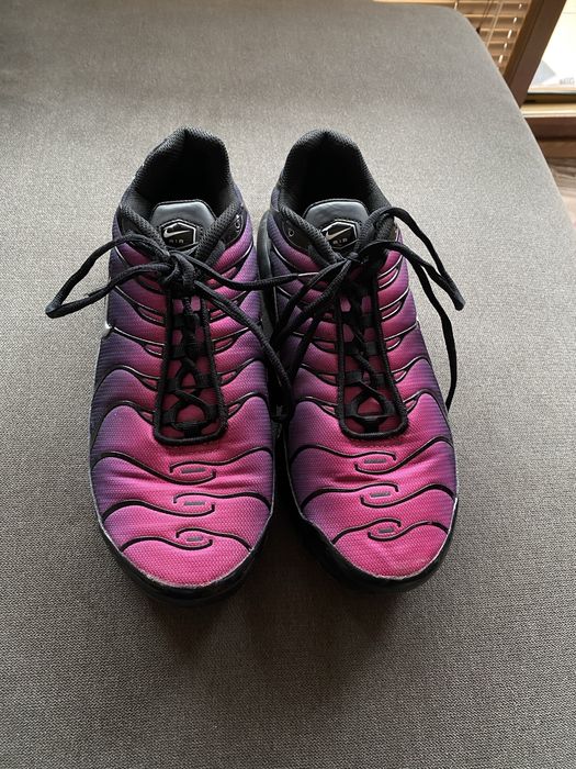 Лимитирани обувки Nike tn