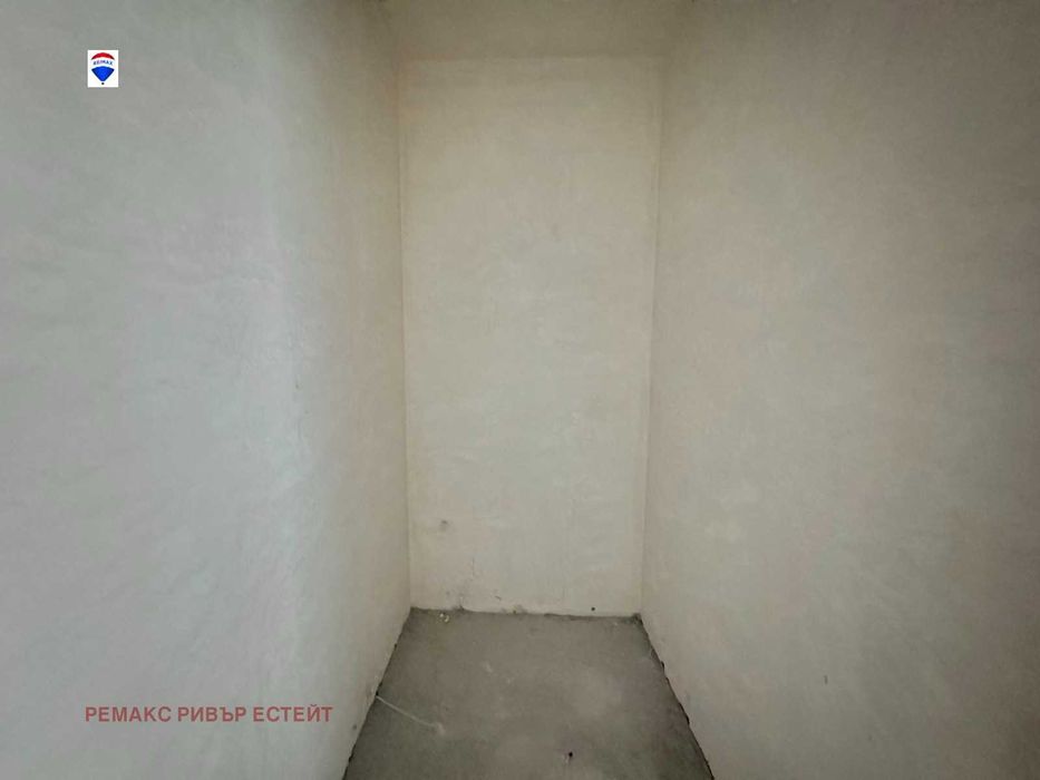 Продава се Двустаен апартамент в Русе, Широк център - 72 кв.м за 758 €/кв.м - Снимка #10