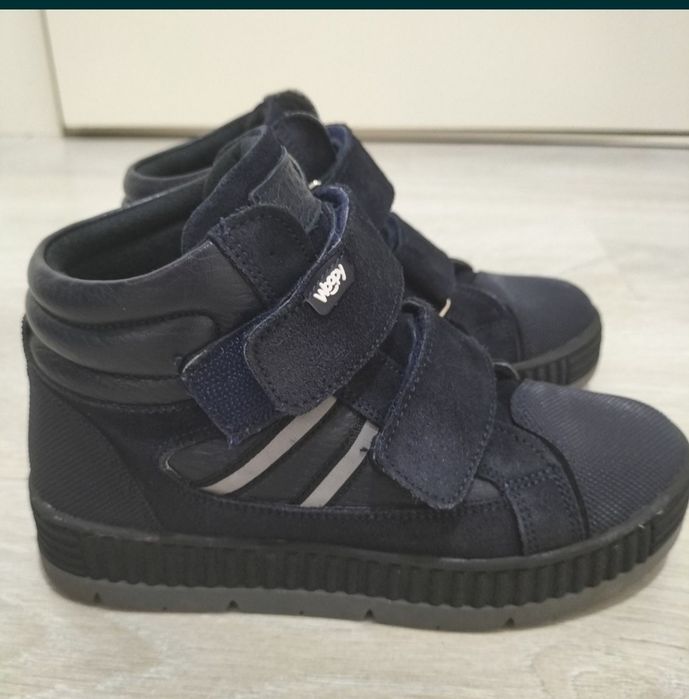 Ботинки детские  по дешевле