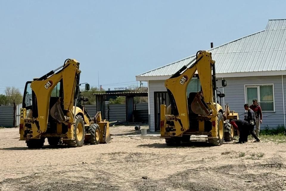 Услуги Экскаватора ТРАКТОР 3 в 1 Конаев