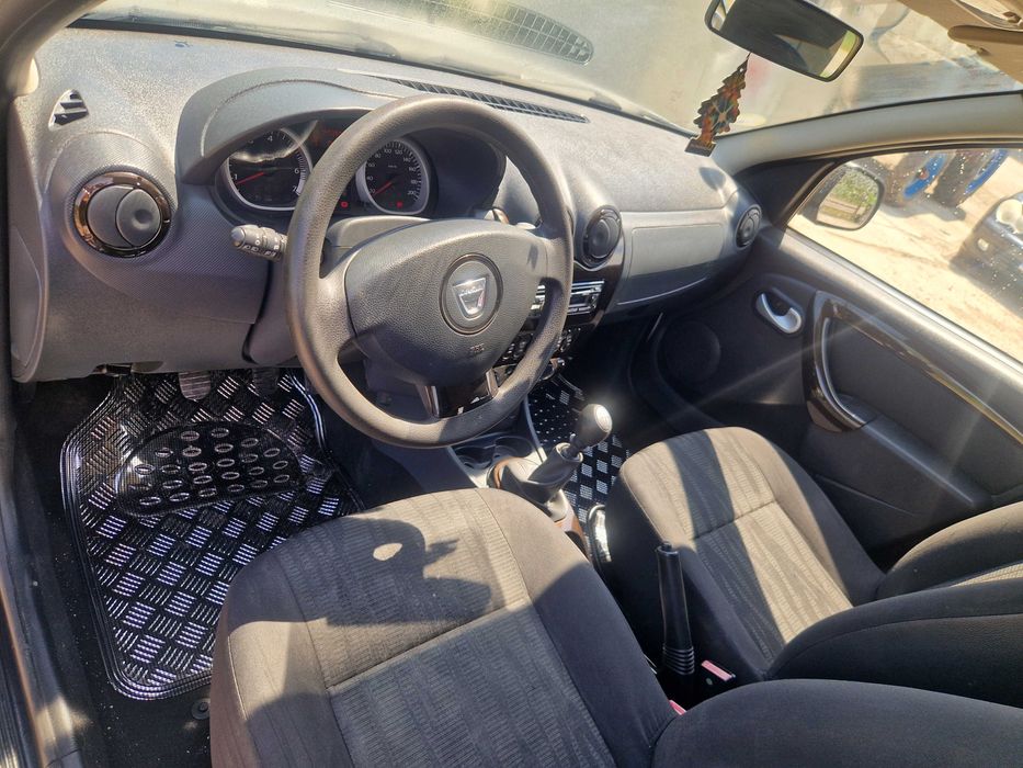 DACIA Duster 2012 — imagine 4