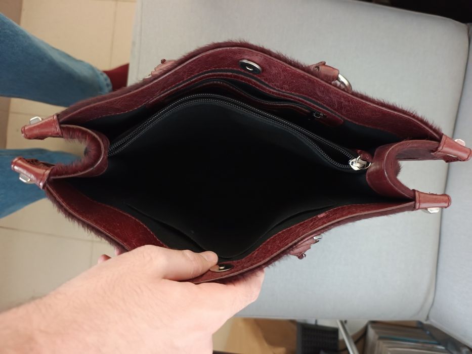 Дамски чанти от естествена кожа Furla