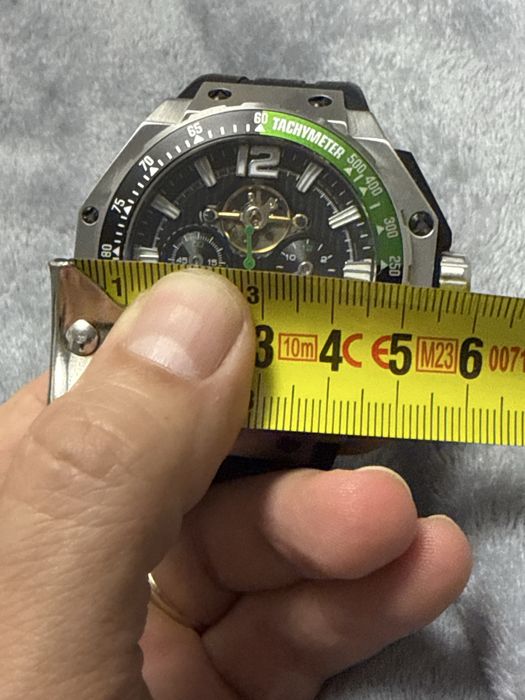 Ceas elvetian original deBerger accept variante ofer diferenta