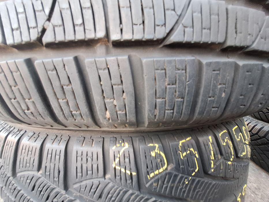 2 anvelope iarna 235/50r19 Pirelli Montaj Gratuit