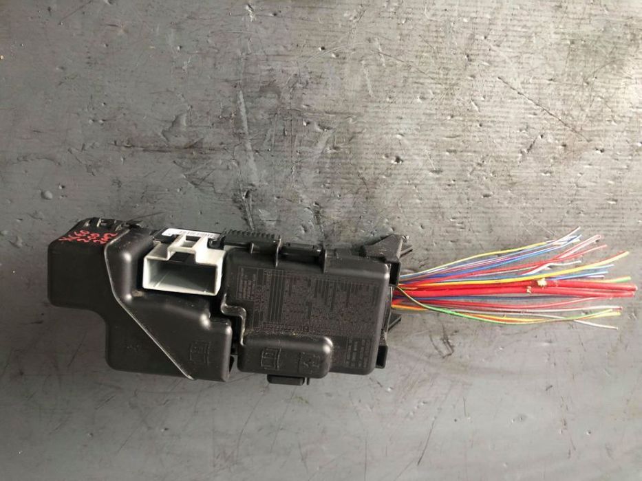 panou siguranta cu releu 2.0 d volvo xc60 2010-2014