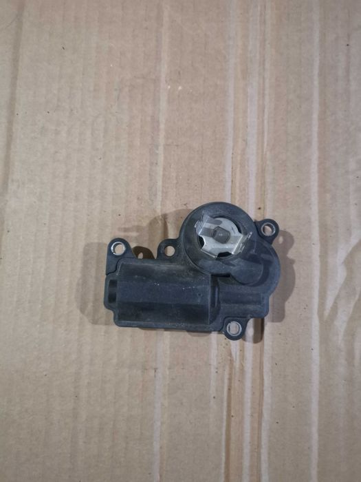 Актуатор изпускателна систена Mercedes E Class W213