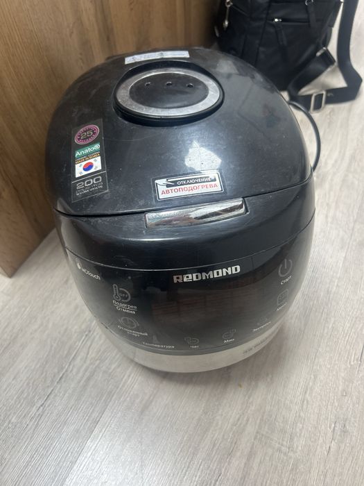 Продам мультиварку