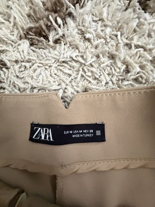 Дамски панталон на Zara Mom Fit
