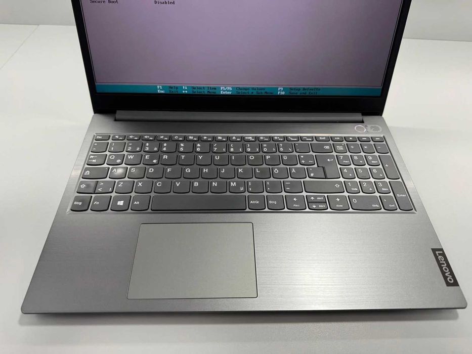 Laptop SH Lenovo ThinkBook 15 i5-10210U 16gb RAM SSD 256 NVME