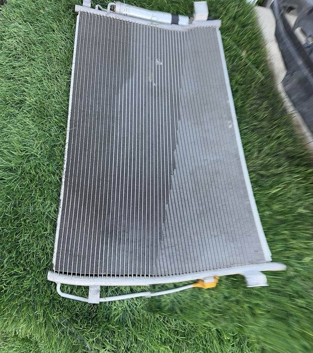 Радиатор кондиционера Tiana J32