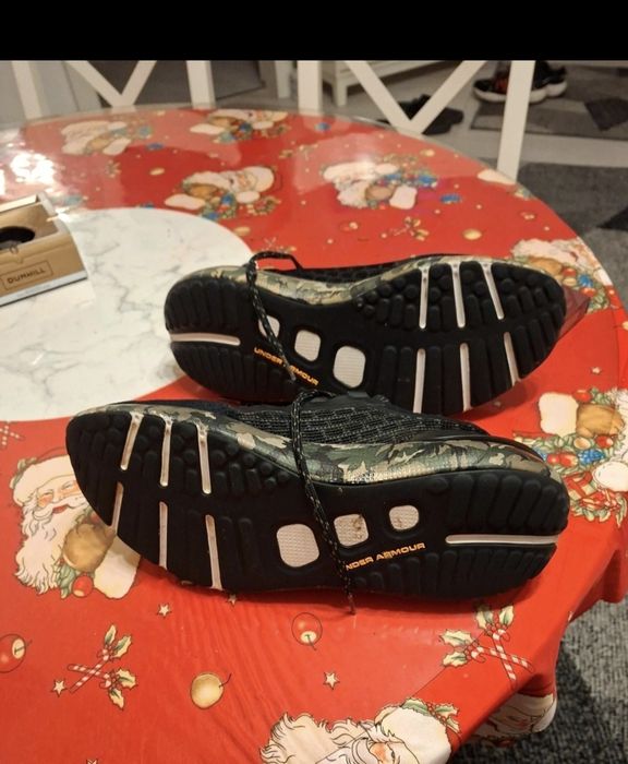 Vând adidași Under Armour Phantom 3 Se