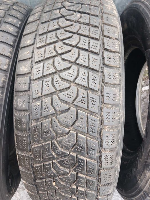 Автошины легковые