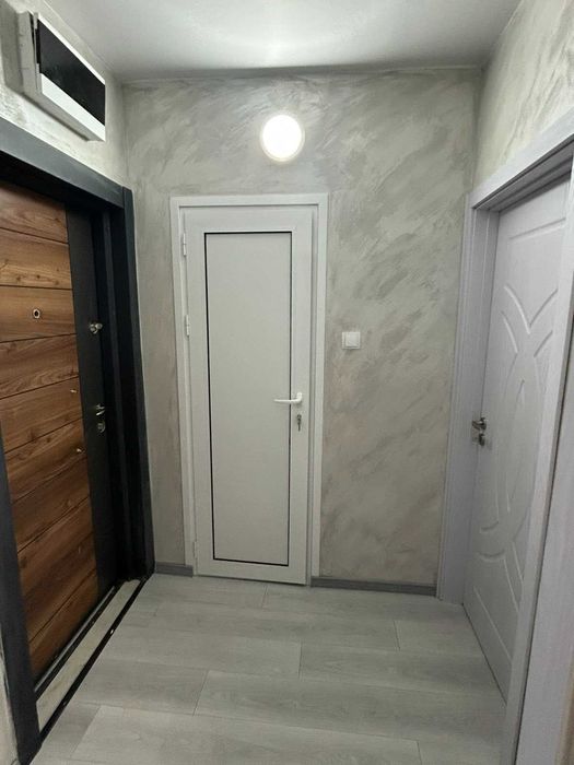 Продавам двустаен апартамент в гр. Перник кв. Изток