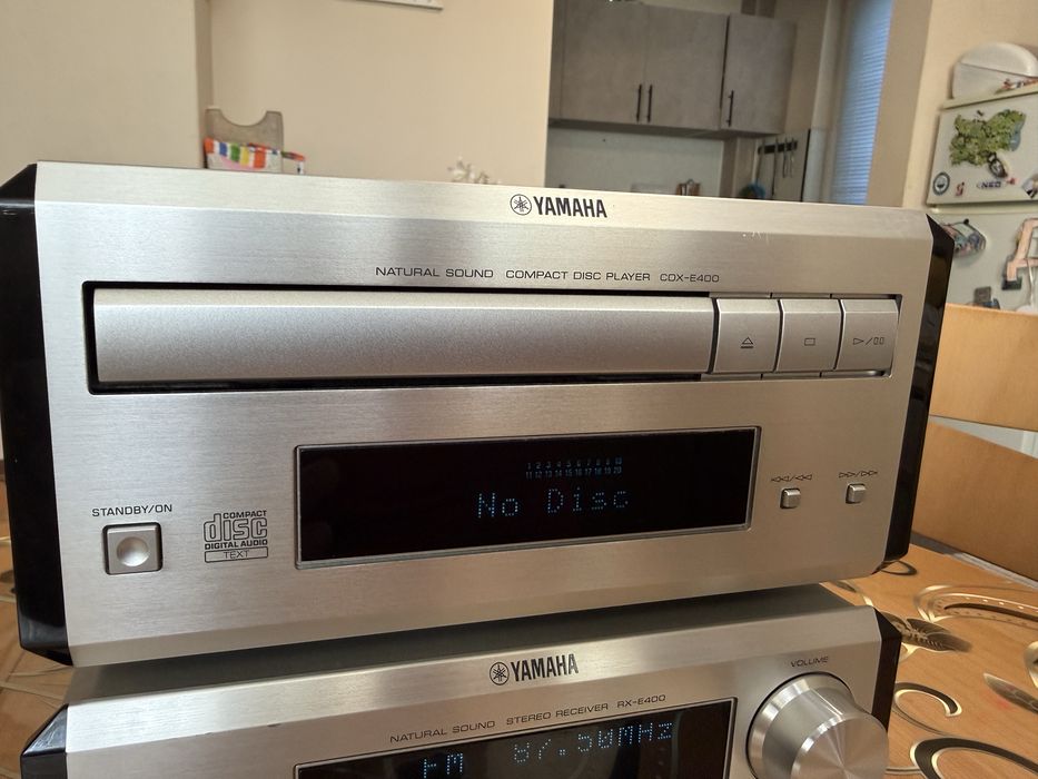 Yamaha RX-E400 CDX-E400