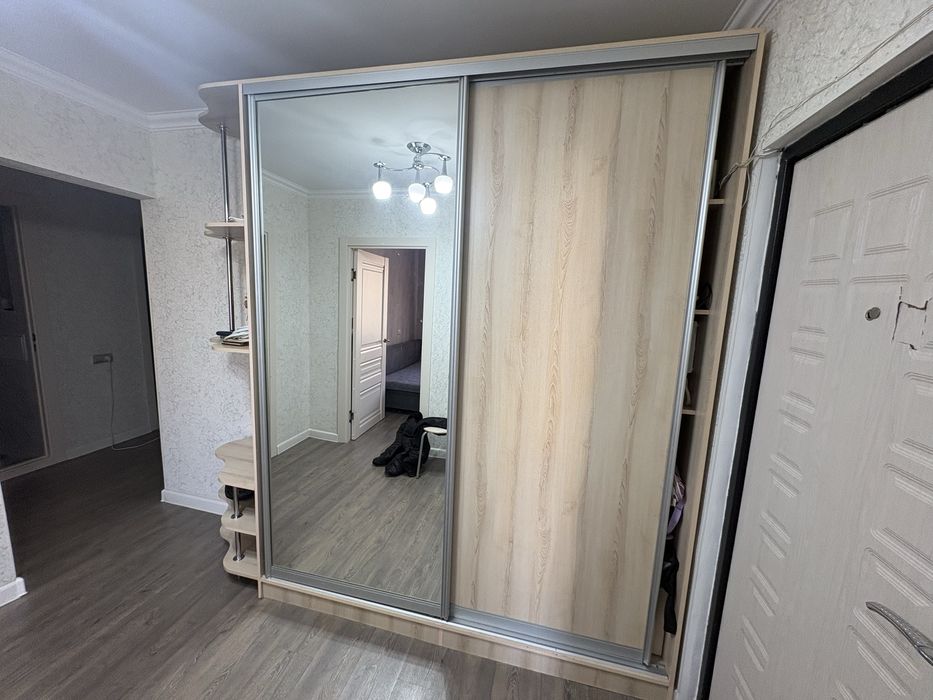 Продам прихожку.