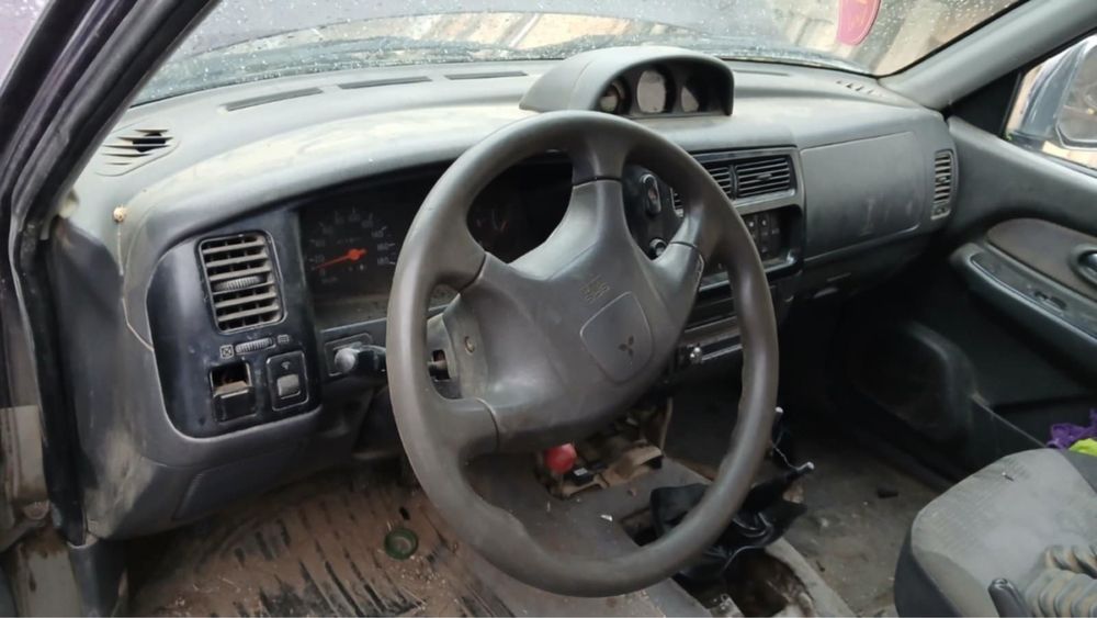 Мицубиши L200 2.5