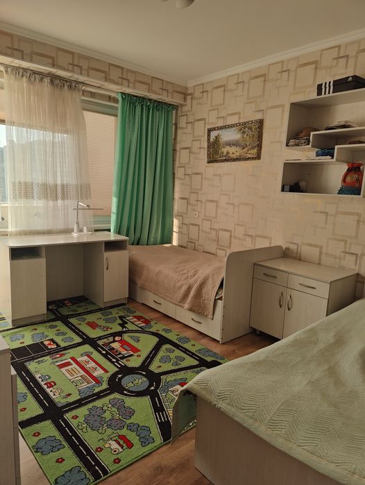 Срочно продам подростковую  мебель