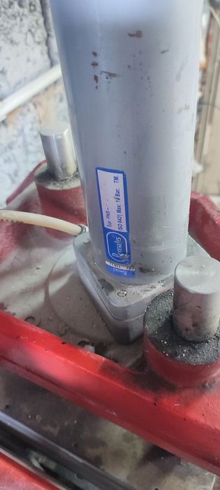 Лепачка за PVC дограма