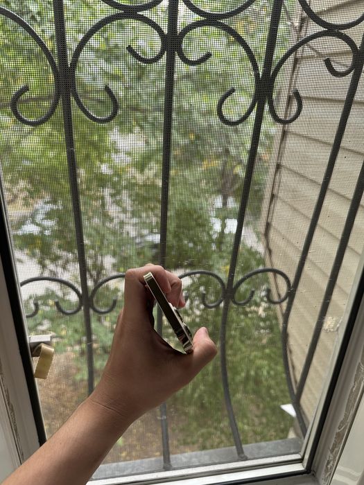 Продаю iPhone 13 Pro в отличном состояние