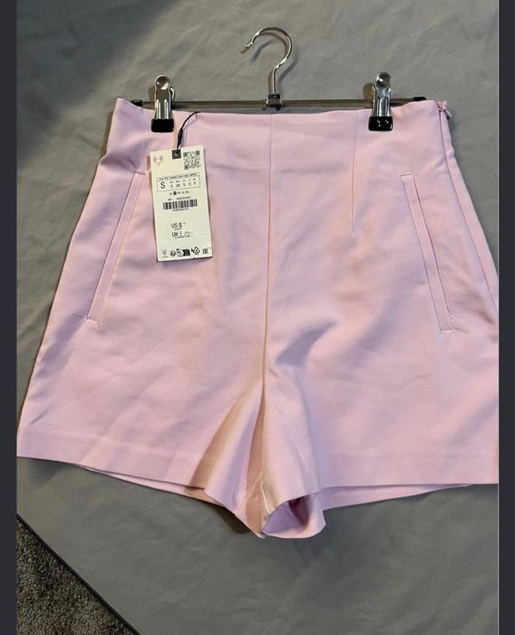 Къси панталонки Zara