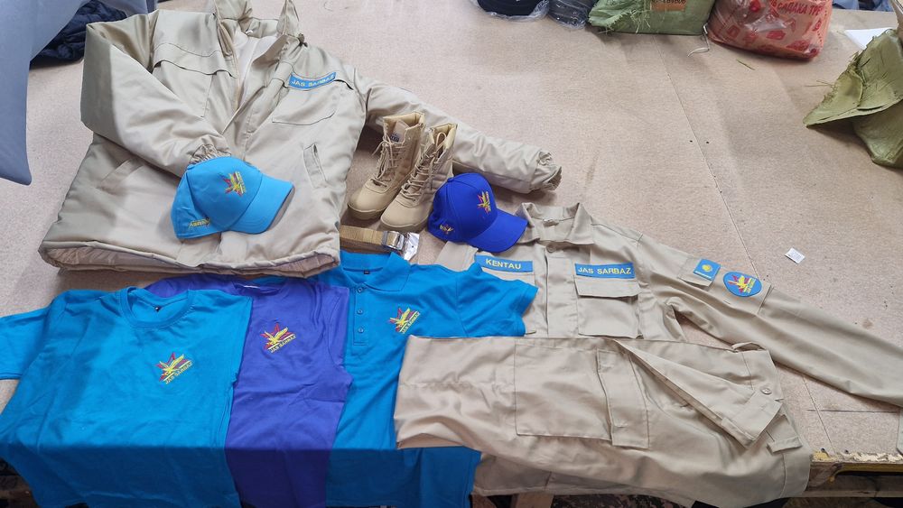 Военная форма Жас сарбаз