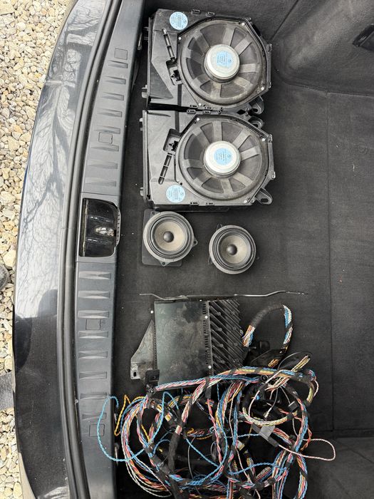 Vand sistem audio hi fi bmw e90/91 incomplet