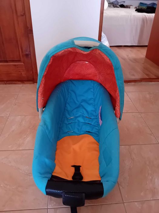 Landou bebe pentru transport mașina