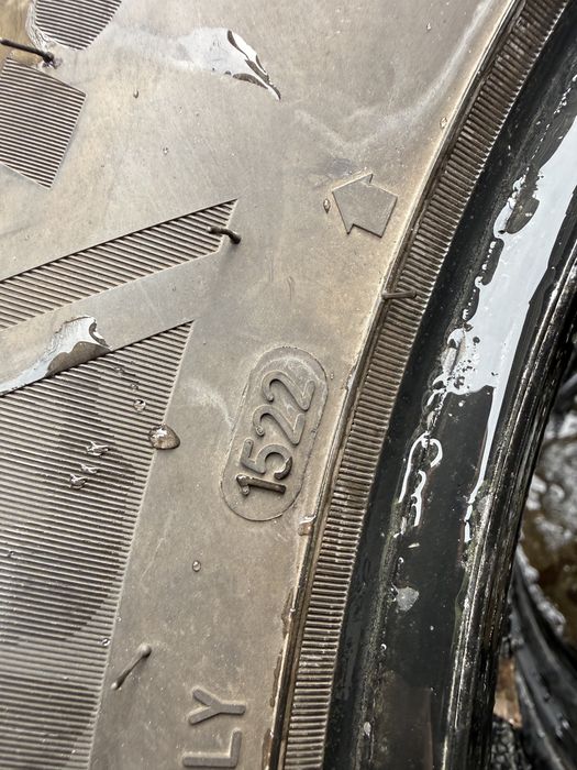 Зимни гуми 215/65/17