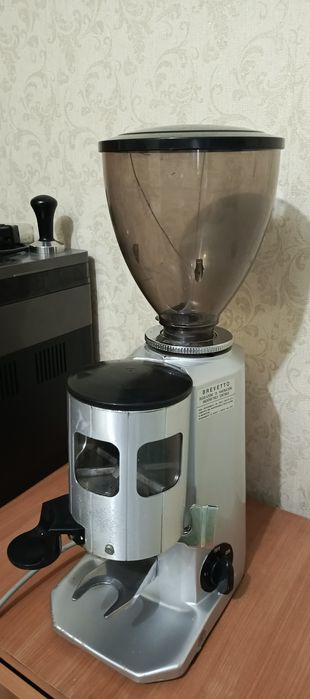 Профессиональная Кофемолка Mazer