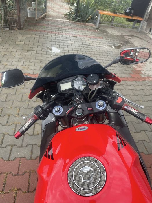 Honda cbr 900rr 954