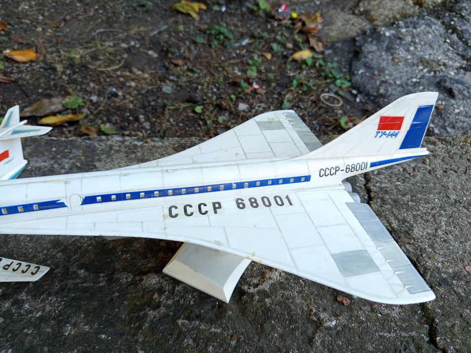 Самолетни макети 1976година