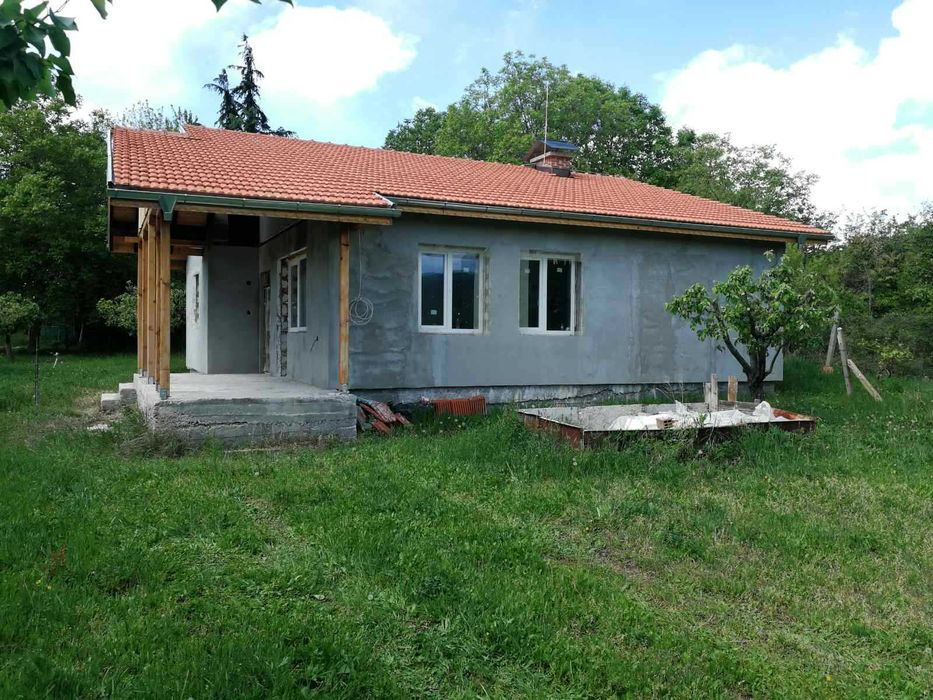 Продава се Къща в Русе, Здравец Изток - 114 кв.м за 1053 €/кв.м - Снимка #1