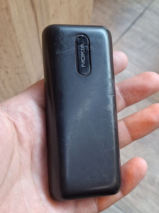 Продам телефон нокиа в хорошем рабочем состоянии имеется зарядка