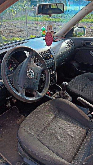 Vând/schimb golf 4 ,1.4 benzina