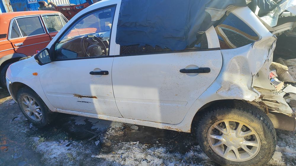 ВАЗ 2190 по запчастям