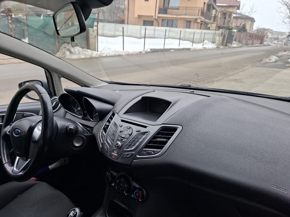 FORD Fiesta 2015 — imagine 5