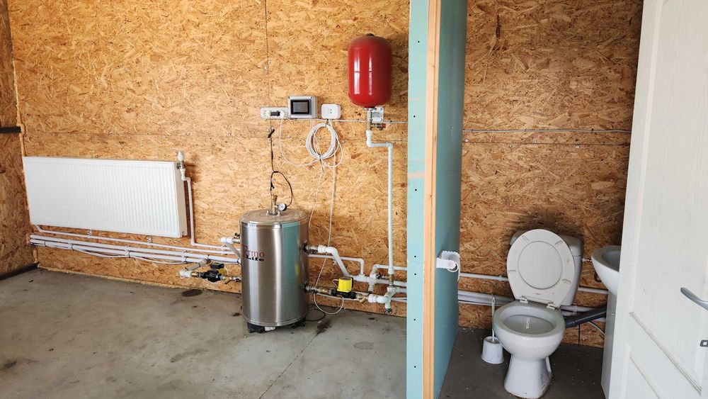 Hala Platforma industriala betonata 4000 mp Santandrei cu Birouri