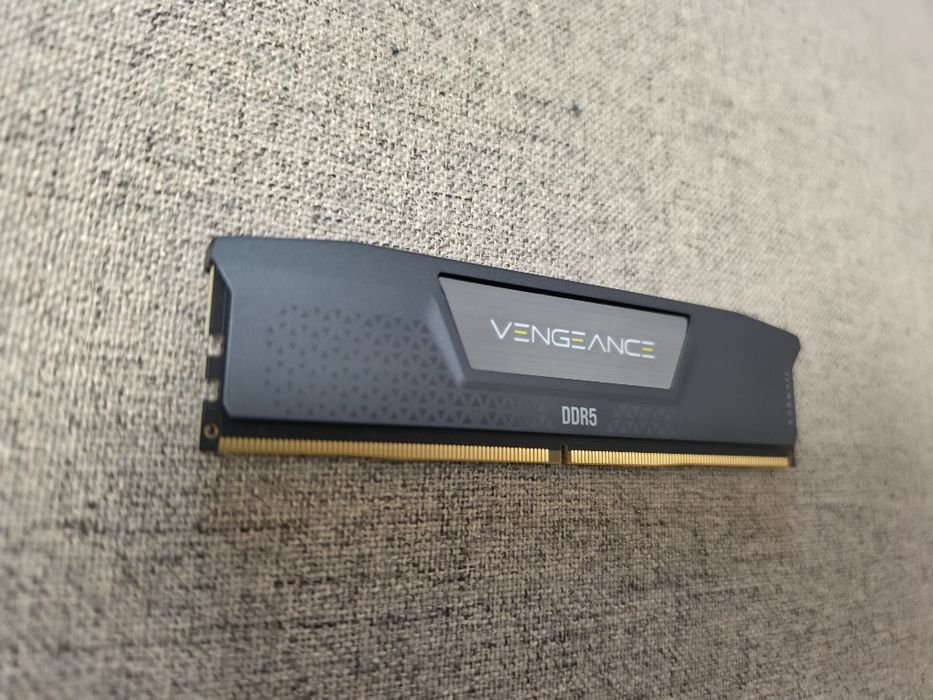 DDR5 16GB 5600Mhz Rami