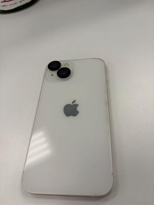 Продам Iphone 14