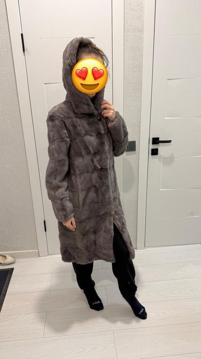 Продам шубу норковую