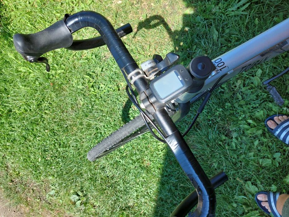 Vând cursieră Triban RC100