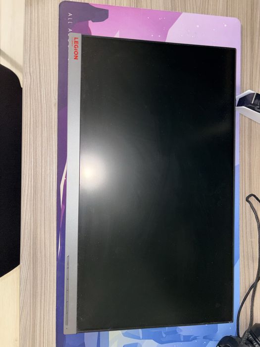 Vand monitorLegion 144hz gaming