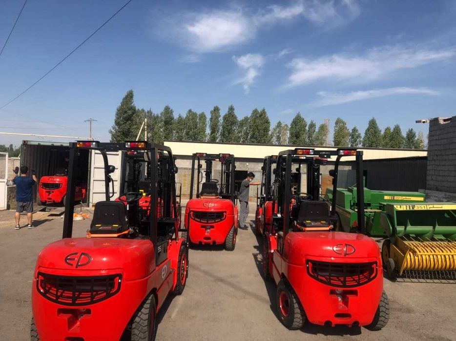 Продается новые вилочные погрузчики (Кара) 3-4,5 метровые.