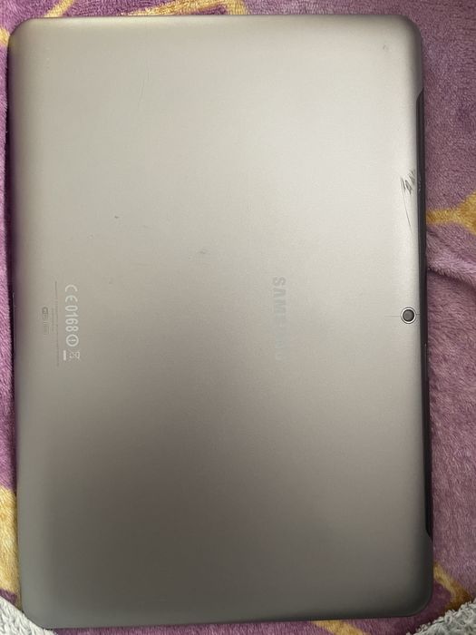 Vând sau schimb tabletă Samsung